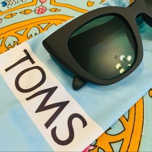 TOMS Sydney Sunglasses ⛅️💛😎 NEW!